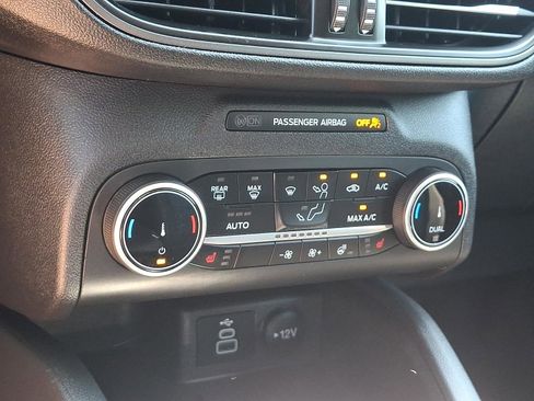 Used 2026 Ford Escape Active w/ Cold Weather Package AWD/4WD image 15