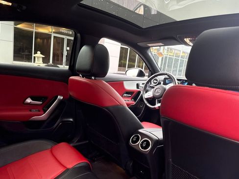 Used 2021 Mercedes-Benz A 35 AMG 4MATIC image 9