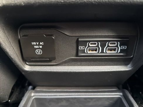 Used 2022 Jeep Grand Cherokee L Limited image 15