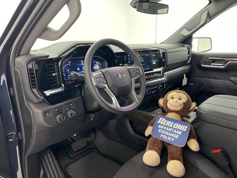 New 2024 Chevrolet Silverado 1500 RST w/ All Star Edition Plus image 9