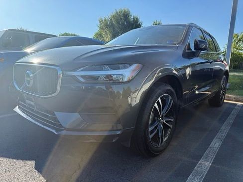 Used 2020 Volvo XC60 T5 Momentum w/ Protection Package Premier AWD/4WD image 2