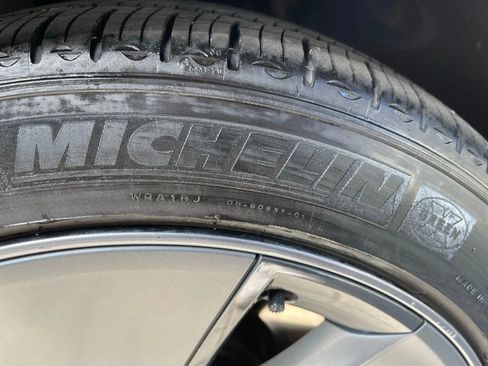 Used 2023 Tesla Model 3 Standard Range RWD image 35