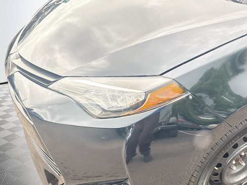 Used 2019 Toyota Corolla LE image 34
