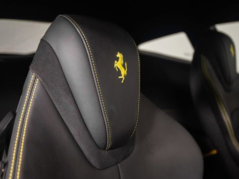 Certified 2024 Ferrari Roma image 43