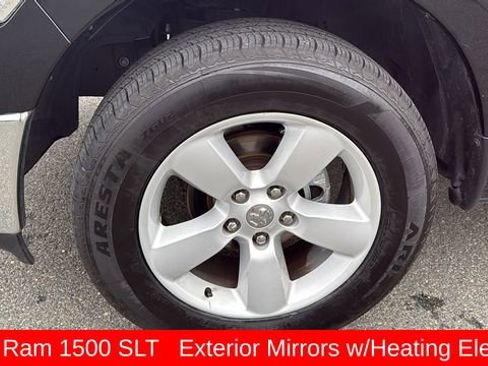 Used 2024 RAM 1500 Classic SLT image 9