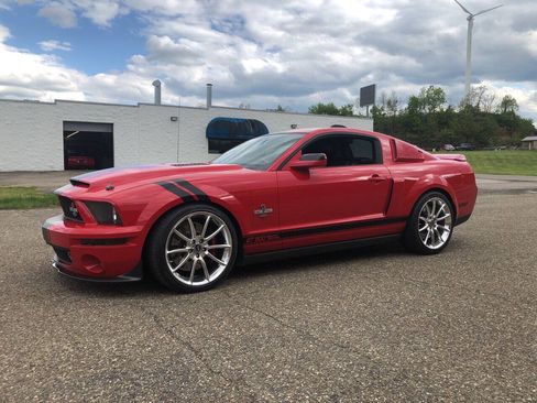 Used 2007 Ford Mustang Shelby GT500 RWD image 1
