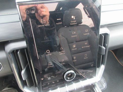 New 2026 GMC Acadia AT4 w/ Luxury Package image 18