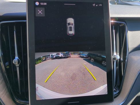 New 2026 Volvo XC60 B5 Core image 19