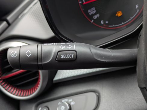 New 2026 Chevrolet Trax RS w/ Sunroof Package FWD image 17