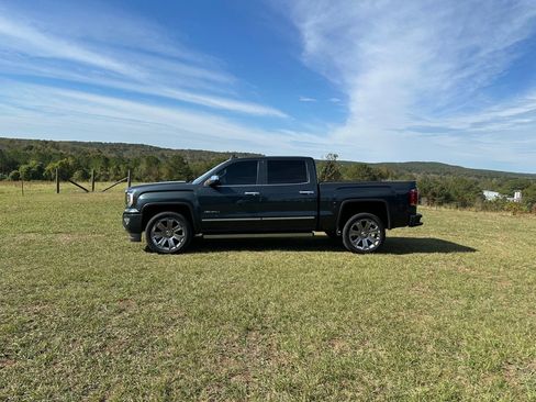 Used 2018 GMC Sierra 1500 Denali w/ Denali Ultimate Package image 7