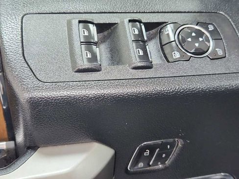 Used 2019 Ford F150 Lariat w/ Equipment Group 502A Luxury image 15