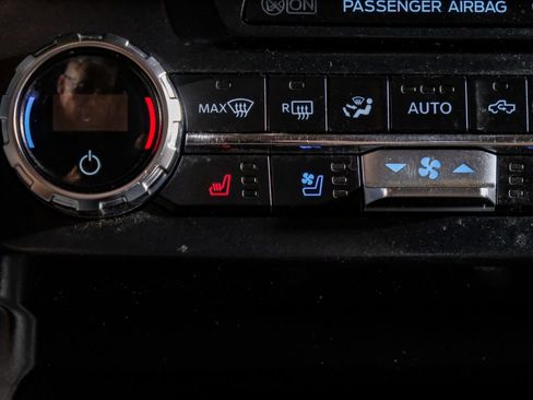 Used 2022 Ford F350 Lariat w/ Lariat Ultimate Package image 26