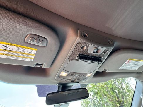 Used 2018 Ford F250 Lariat w/ Lariat Ultimate Package AWD/4WD image 13