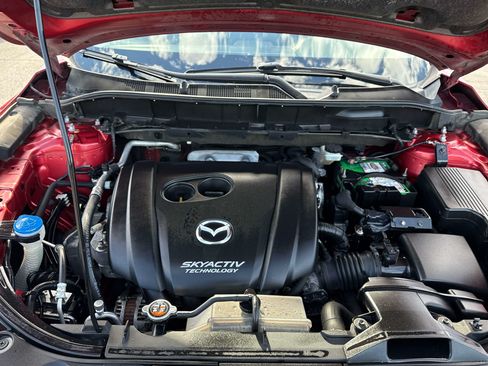 Used 2018 MAZDA CX-5 Touring w/ Preferred Equipment Package AWD/4WD image 9
