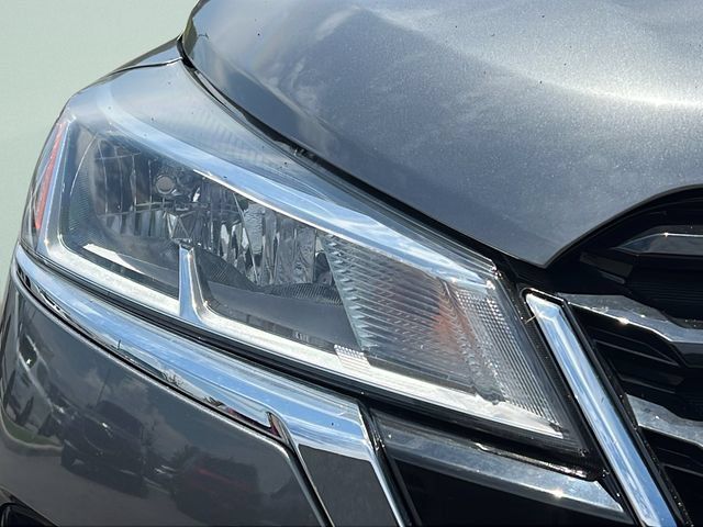 Used 2024 Nissan Kicks S FWD image 21