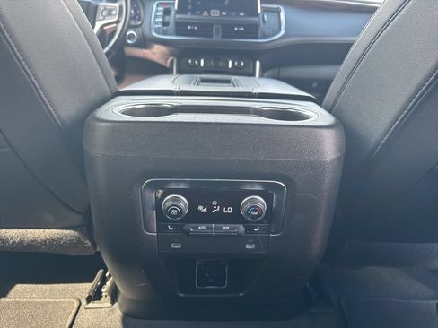 Used 2024 Chevrolet Tahoe Premier RWD image 19