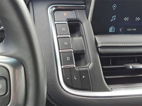 Used 2024 Chevrolet Tahoe Premier image 16