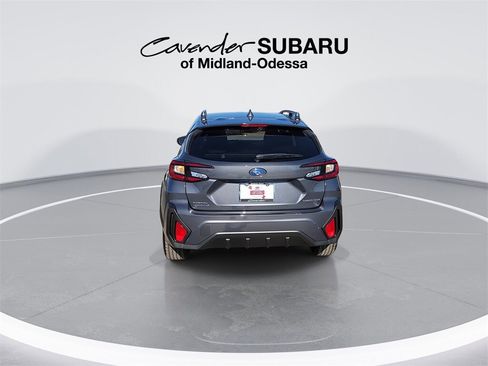 Used 2025 Subaru Crosstrek 2.0i Premium image 7