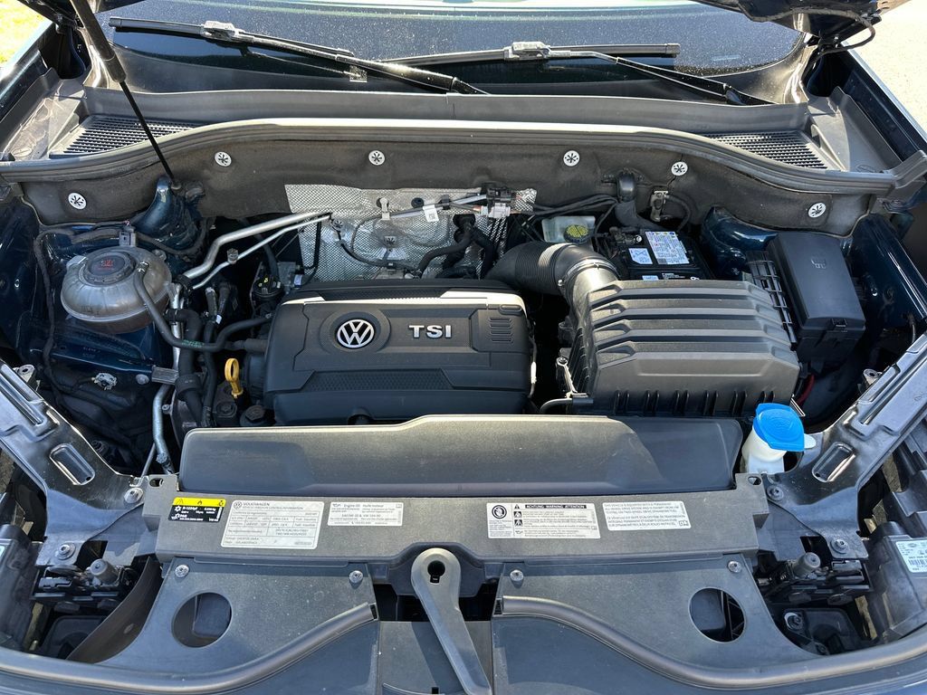 Used 2020 Volkswagen Atlas Cross Sport SE AWD/4WD image 21