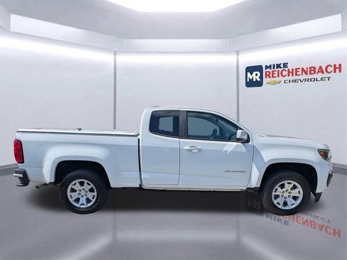 Used 2022 Chevrolet Colorado LT w/ Fleet Safety Package RWD image 3