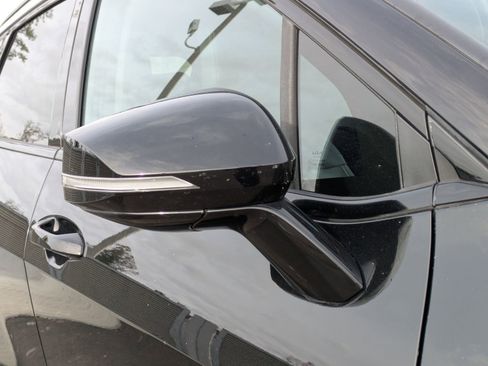 Certified 2025 Kia Sportage SX image 13