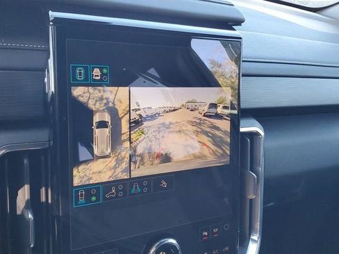 New 2026 GMC Acadia Elevation image 22