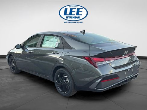 New 2026 Hyundai Elantra Sport FWD image 5
