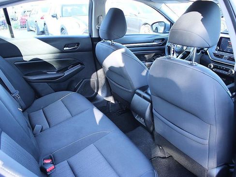 Used 2021 Nissan Altima 2.5 SV FWD image 20