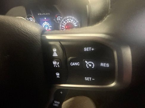 Used 2025 RAM 1500 Big Horn AWD/4WD image 19