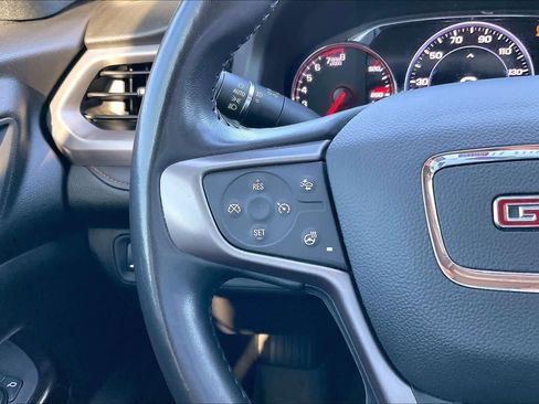 Used 2022 GMC Acadia AT4 w/ Technology Package image 24