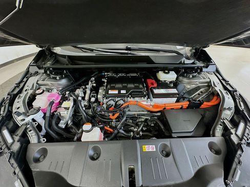 Used 2023 Subaru Solterra AWD image 35