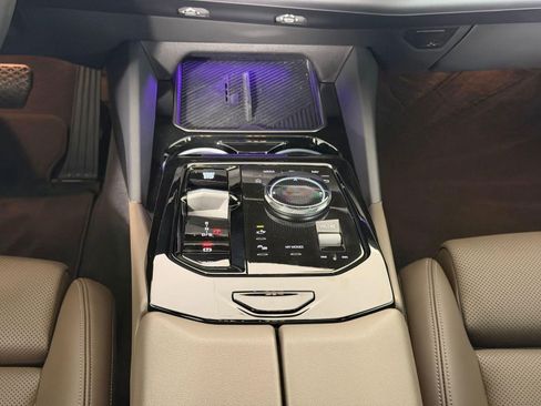 Used 2024 BMW 530i image 24