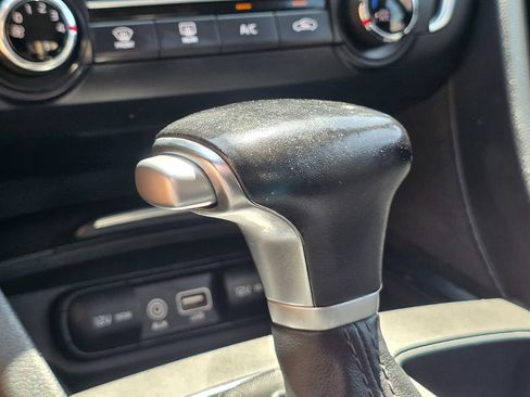 Used 2018 Kia Optima S FWD image 40