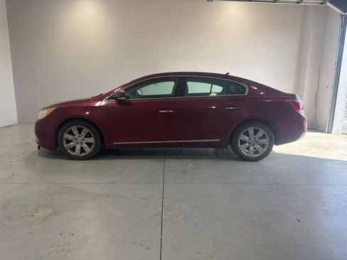 Used 2010 Buick LaCrosse CXS image 10