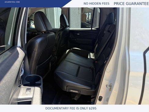 Used 2017 Honda Ridgeline RTL-E image 12
