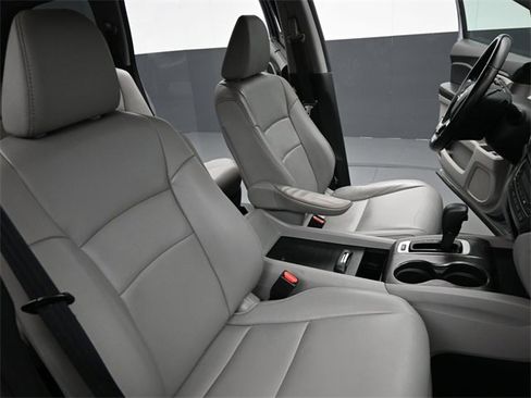 Used 2019 Honda Pilot EX-L image 28