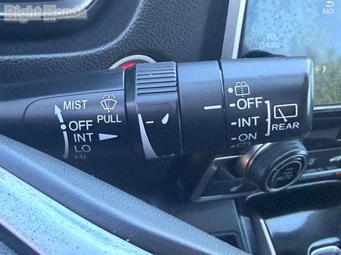Used 2022 Honda CR-V EX-L image 31