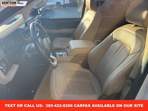Used 2024 Ford Expedition Limited image 33