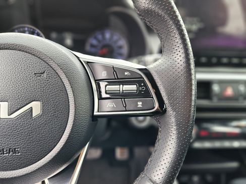 Used 2024 Kia Forte GT-Line image 29