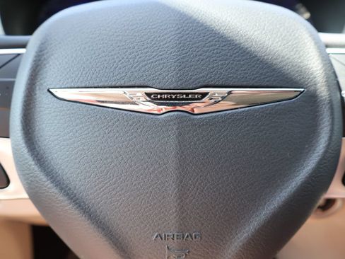 Used 2023 Chrysler Voyager LX FWD image 26