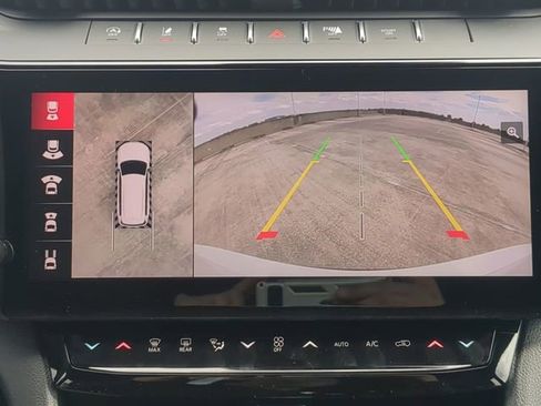 New 2026 Jeep Grand Cherokee L Limited w/ Luxury Tech Group II RWD image 27