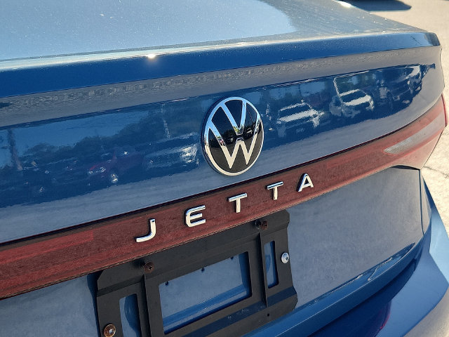 Used 2025 Volkswagen Jetta Sport FWD image 24