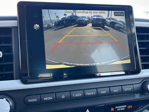 New 2025 Hyundai Venue Limited image 15