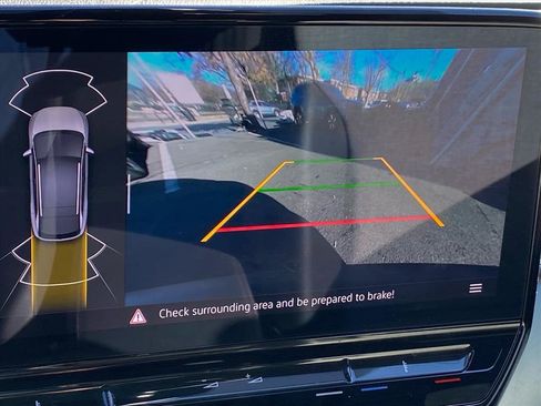 Certified 2023 Volkswagen ID.4 Pro image 12