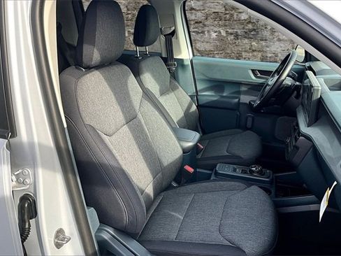 New 2025 Ford Maverick XLT w/ XLT Luxury Package image 11