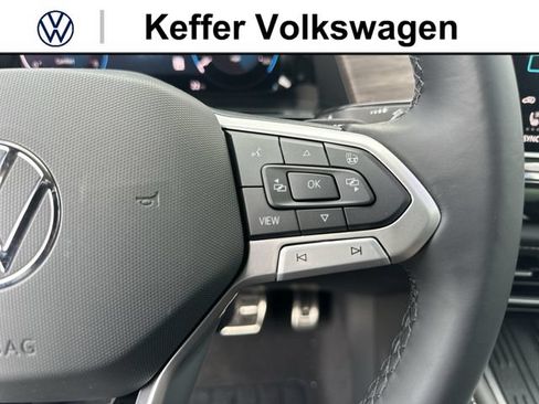 New 2026 Volkswagen Atlas SEL Premium R-Line AWD/4WD image 18