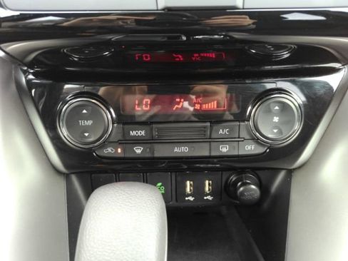 Used 2022 Chevrolet Colorado Z71 image 43