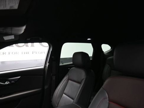 Used 2024 Chevrolet Blazer RS w/ Enhanced Convenience Package image 17