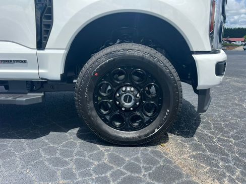 New 2025 Ford F350 Lariat w/ Lariat Ultimate Package image 11