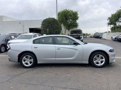 Used 2023 Dodge Charger SXT RWD image 2